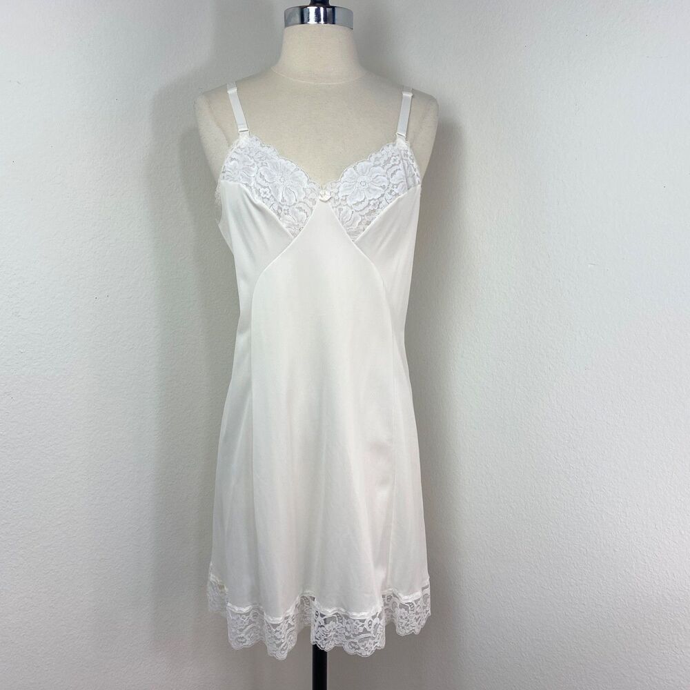 Vintage Sears Full Nylon White Slip 38 Short Lace Mini Length Anti-Cling